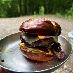 Trotzdem gibt es leckere Burger😋