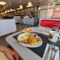 Waffle House, musste ich mal ausprobieren!