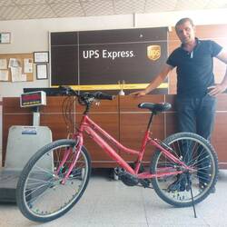 Super cooler UPS Shop. Danke für die völlig unkomplizierte Unterstützung. Danke auch an UPS Hakkari!