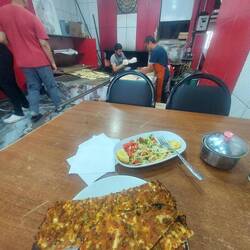 Lahmacum direkt aus dem Ofen. Yummi