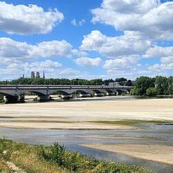 Orléans in Sichtweite