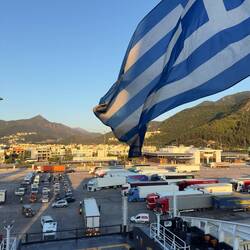 Aufladen in Igumenitsa