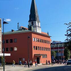 Das Rathaus und dahinter der Dom
