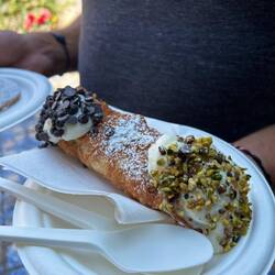 Riesen-Cannolo
