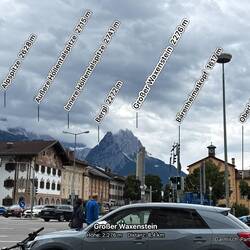 Blick vom Ratscafe auf die Berge