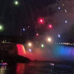 The Canadian falls lit up plus fireworks 🎆