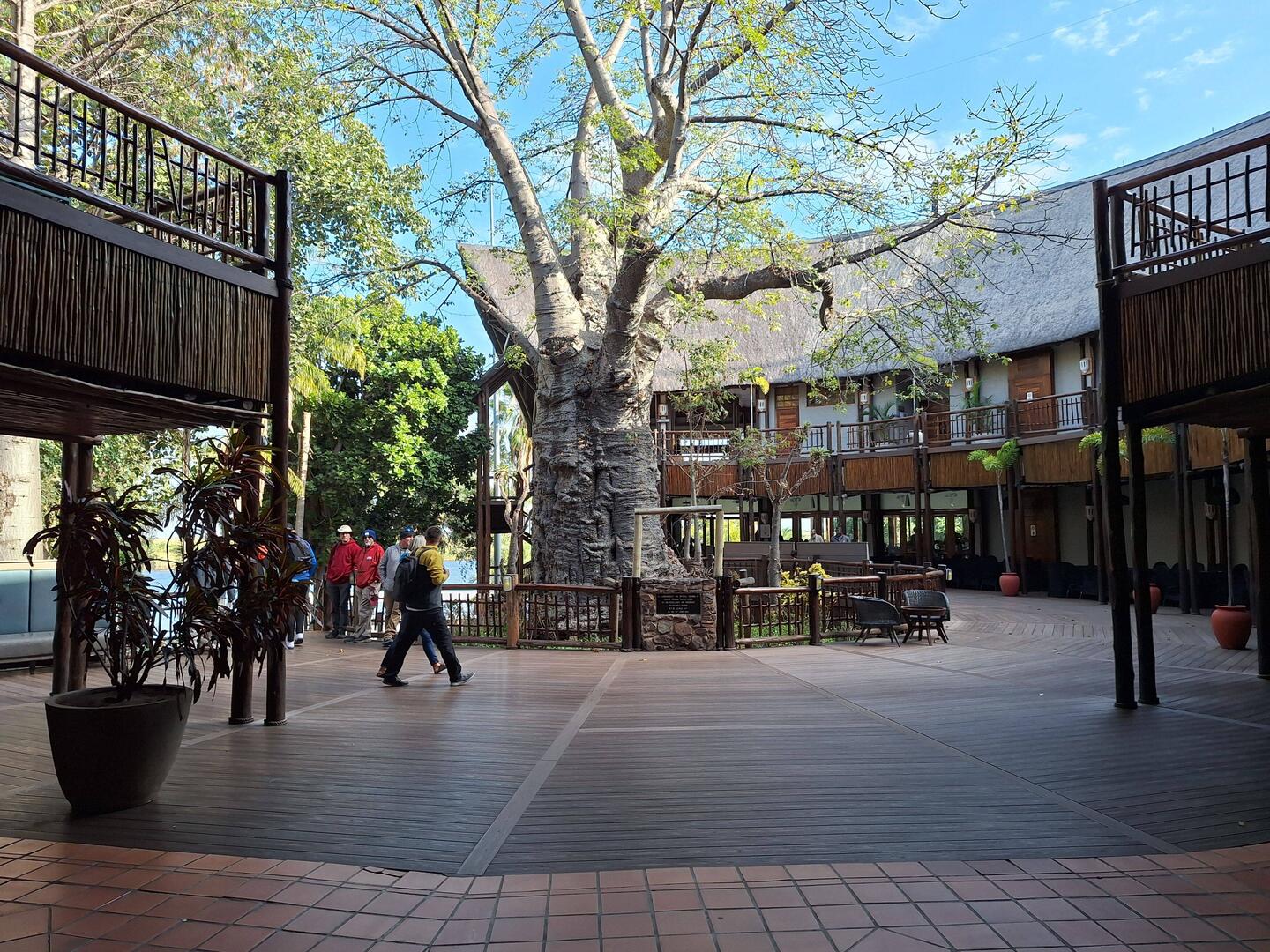 Cresta Mowana Safari Lodge