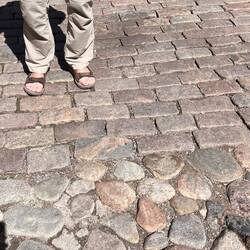 Uneven stones from Swedish times; smooth stones from Russian times.