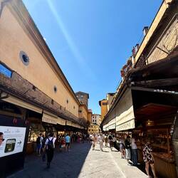 Crossing the Ponte Vecchio