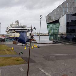 National Geographic hat auch Kreuzfahrtschiffe wo die Passagiere für die Wissenschaftler mit Zahlen