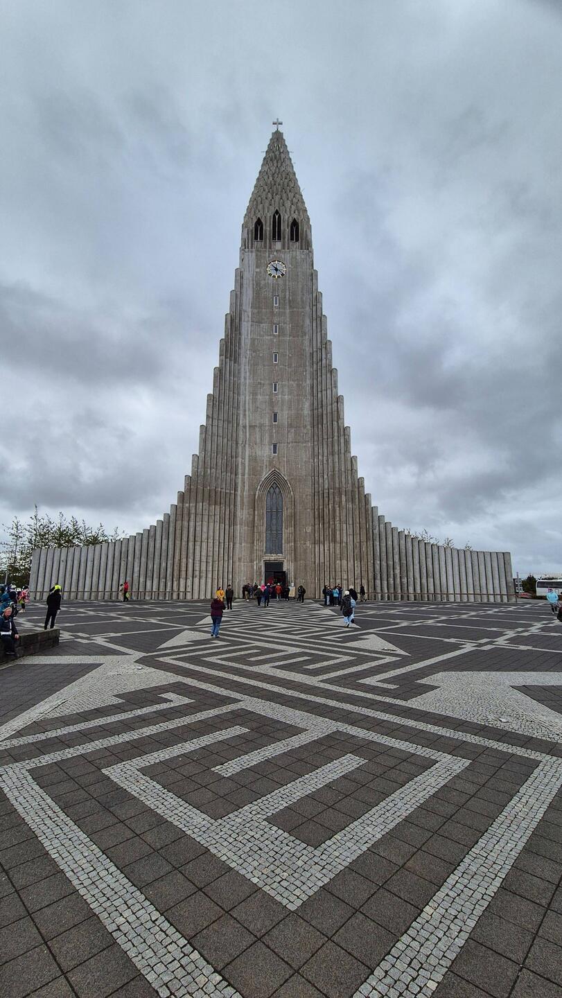 Hallgrímskirkja - Islands größte Kirche