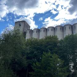 Wie eine Burg: Coopérative Agricole Lorraine - Silo Pont à Mousson