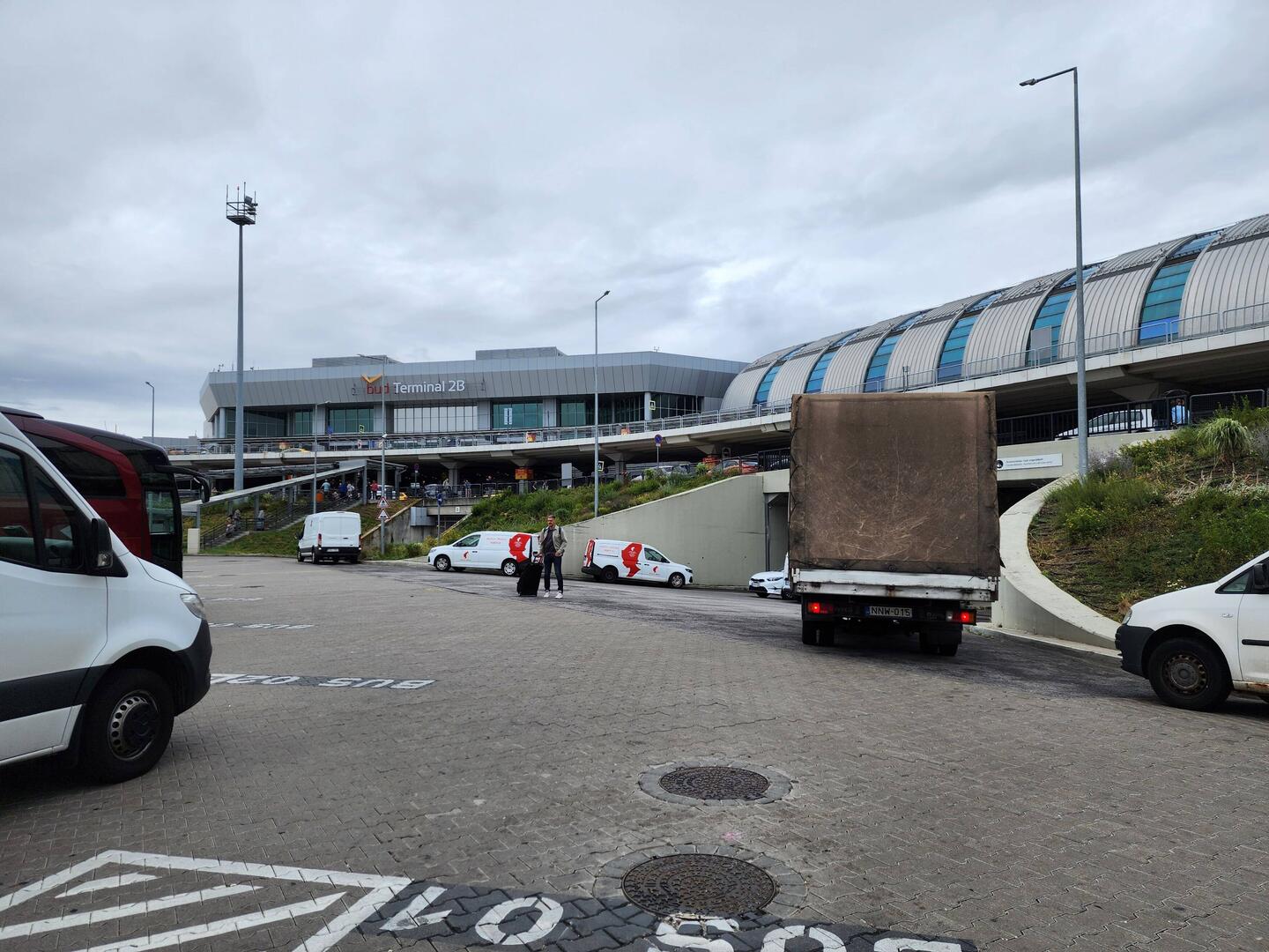 Bye-bye Budapest airport