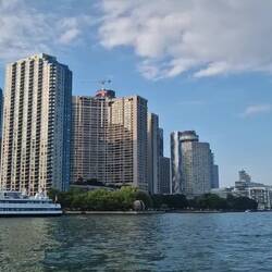 On the harbour cruise