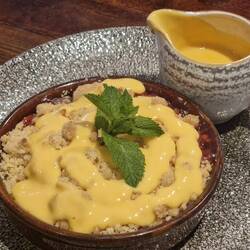 A very filling summer fruits crumble