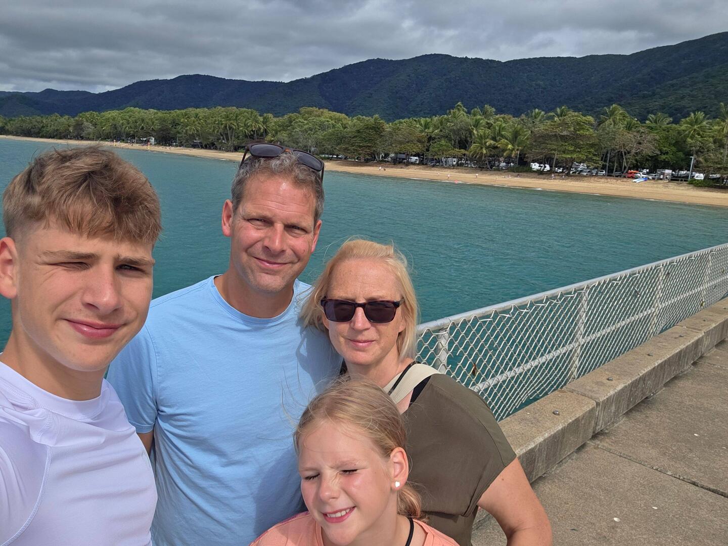 Zwischenstop zum Baden und Essen in Palm Cove- sehr schön