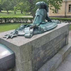 The tomb of Ehrensvard, the builder of the fortress.