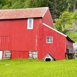 Schuppen mit Hütte für Rasenrobotter