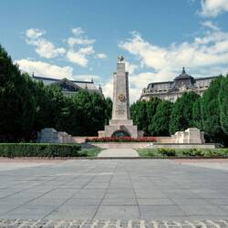 Szovjet hősi emlékmű | sowjetisches Kriegsdenkmal