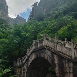 On a tout descendu... Il faut tout remonter ...