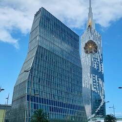 Rechts Casino, links Radisson