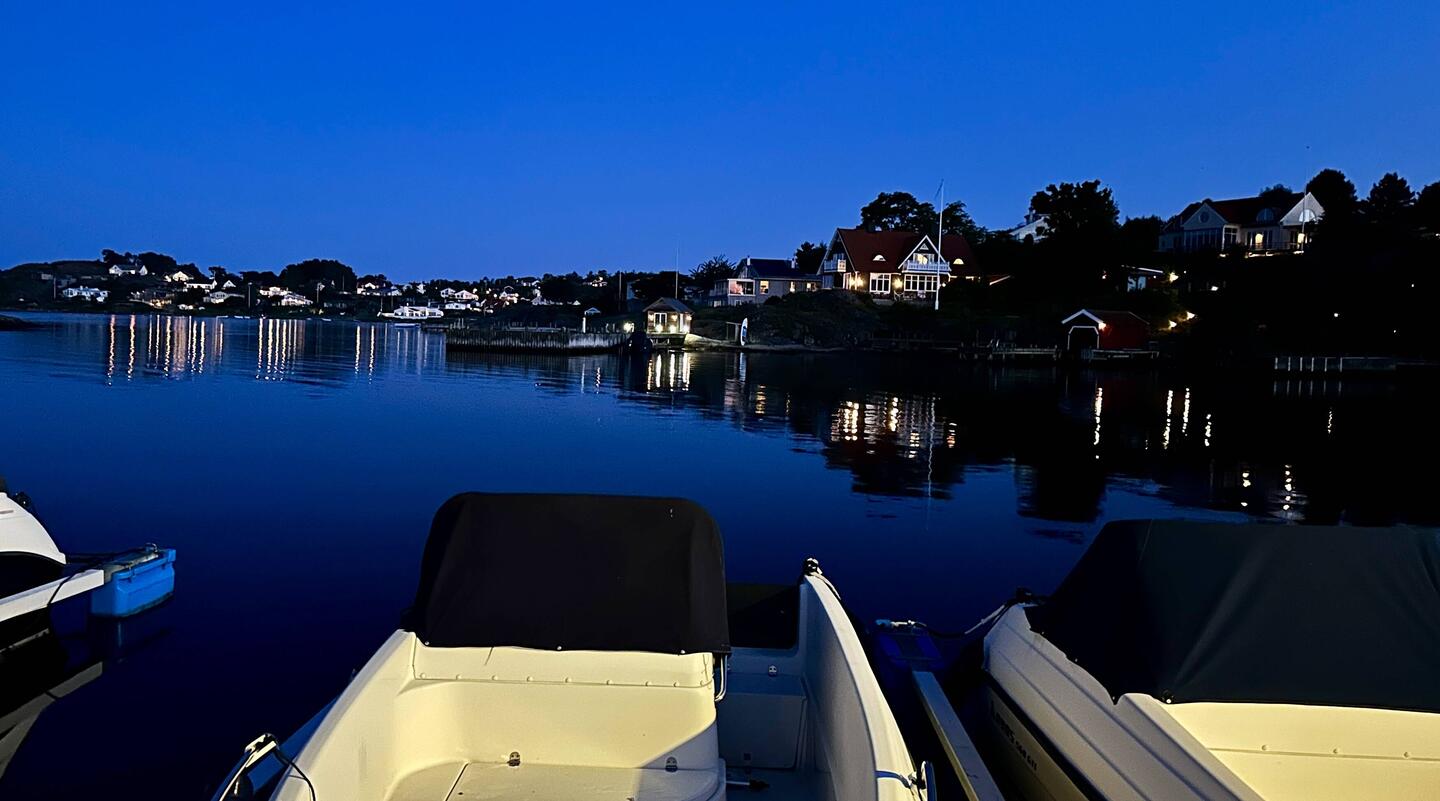 Nachts sind alle Häuser der Schweden beleuchtet.