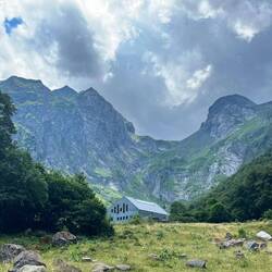 Looking across the Artiga de Lin valley, with the Refuge in the centre