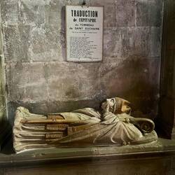 Saint Euchaire, in Pompey geköpft und mit dem Kopf unterm Arm nach Liverdun geritten