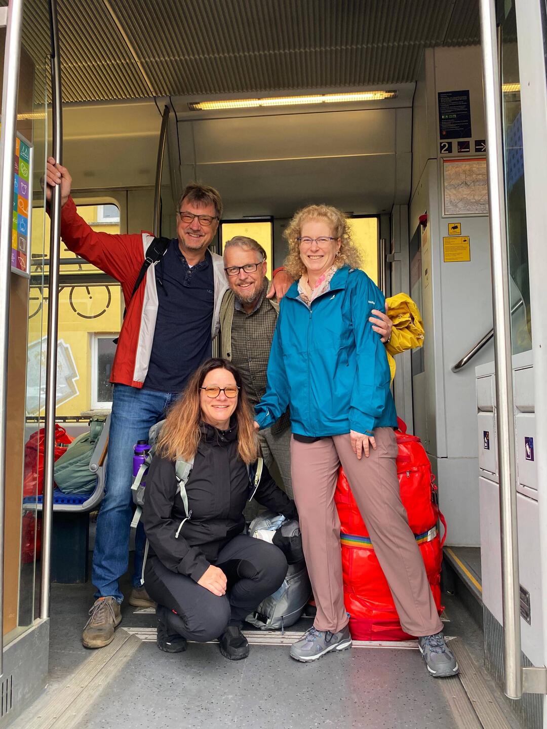 Unsere Reisegruppe: mit Doreen und Jörg geht's ans Ende der Welt (jedenfalls gefühlt)