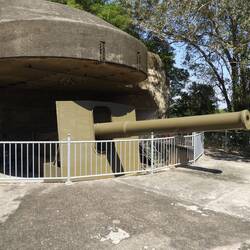 A big gun for protecting Darwin (at military museum)