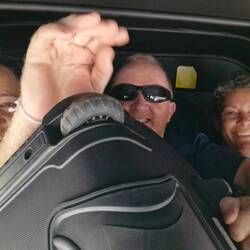 4 with 3 big bags and 2 little bags 🤣😂