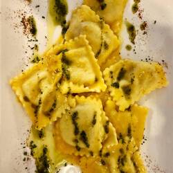 Lunch was raviolini at Trattoria Pallotta