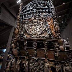 Imposantes Heck 😲 In Summe schmücken die Vasa über 700 Figuren 👹