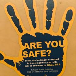 Schild im Damenklo 🚹