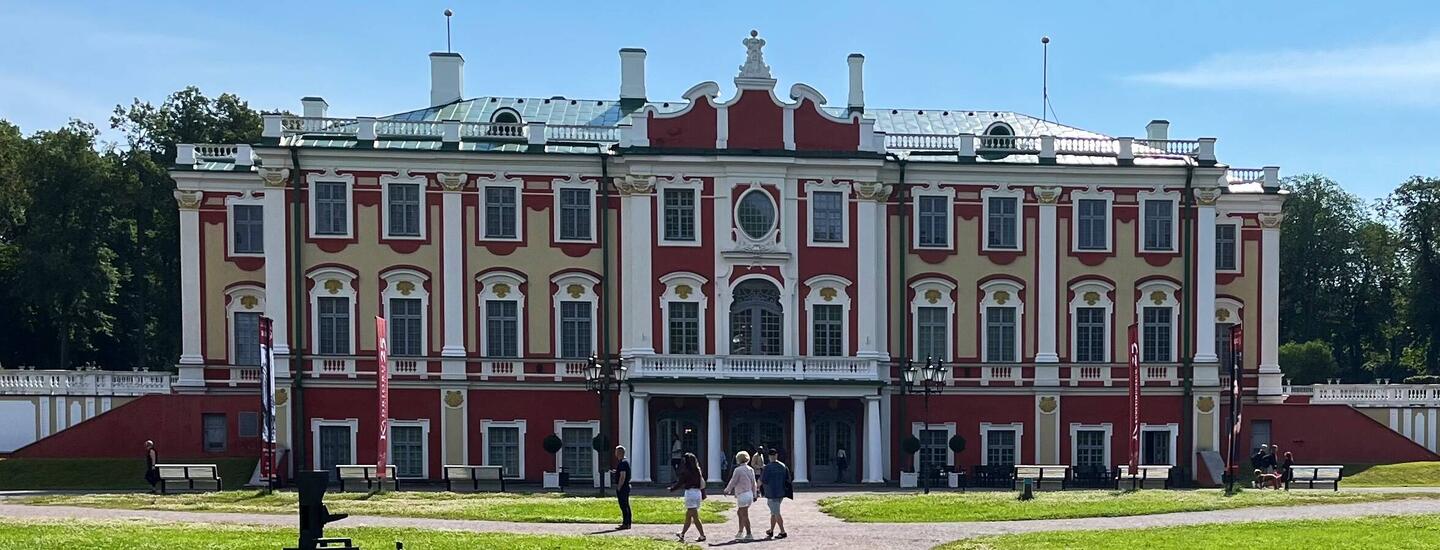 Kadriorg Palace