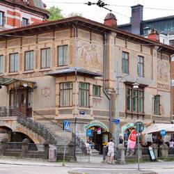 Mal ein anderes Gebäude.