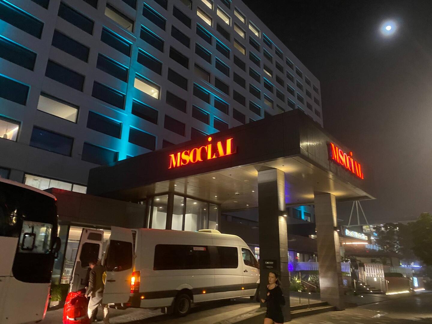 Noch im Dunkeln Ankunft in unserem Hotel...das M Social