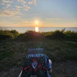 Den Abend ausklingen lassen 📖🌅