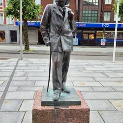 Edvard Hagerup Grieg war ein norwegischer Pianist und Komponist der Romantik.