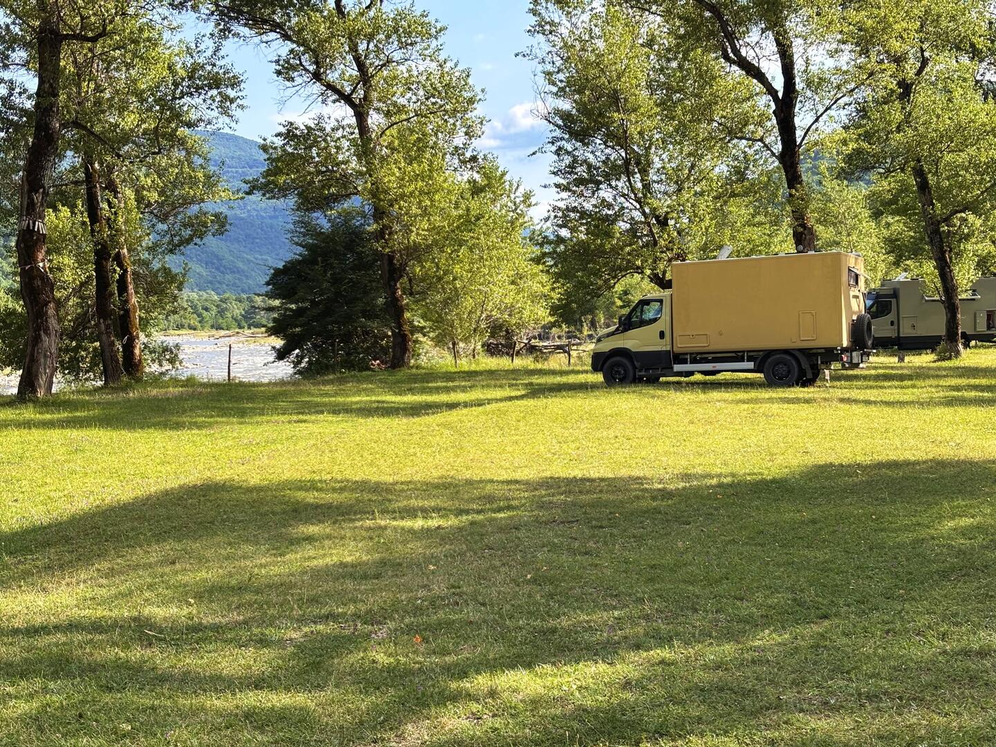 Allein mit DANI, an dem Thurgauer, an einem wunderschönen Platz