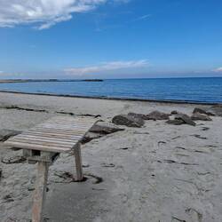 Quasseltisch am Strand