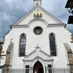 Kirche, in der ich das Geld gespendet habe.