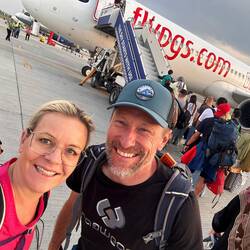 Mit Uwe aus Deutschland startet die Reise in Osch