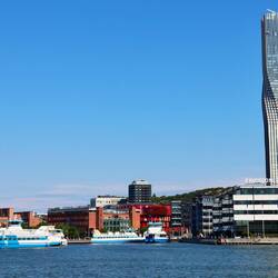 Der Masthugget und die vielen Fähren, die statt Brücken die beiden Stadthälften verbindet.