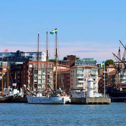 Pittoreske alte Segelschiffe.