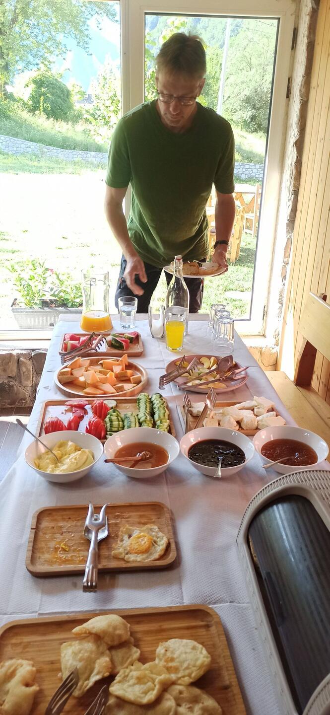 Heute Frühstücksbuffet