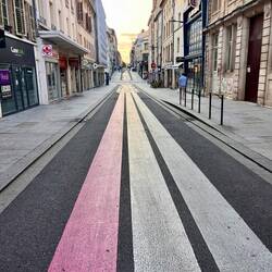 Straßenkunst von Sabina Lang und Daniel Baumann, Rue des Ponts