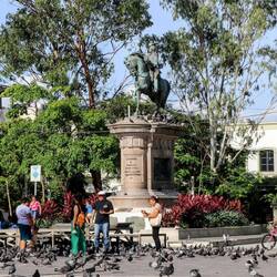 Plaza Gerardo Barrios, named after a general and former president of the republic.