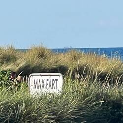 Paul found another farty sign.