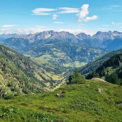 ... Sicht bis zum schneebedeckten Grossglockner 3798 m!